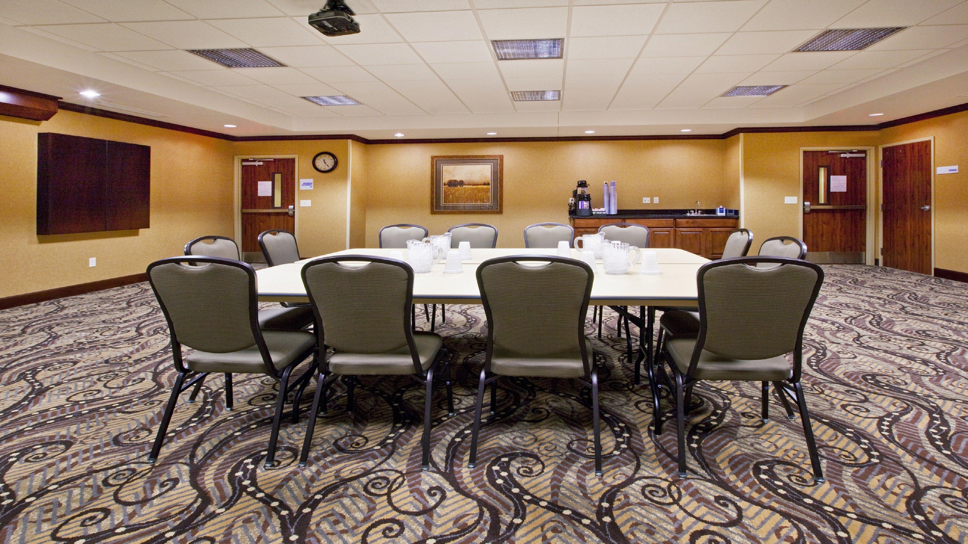 Holiday Inn Express & Suites Sioux Falls Southwest By Ihg Dış mekan fotoğraf