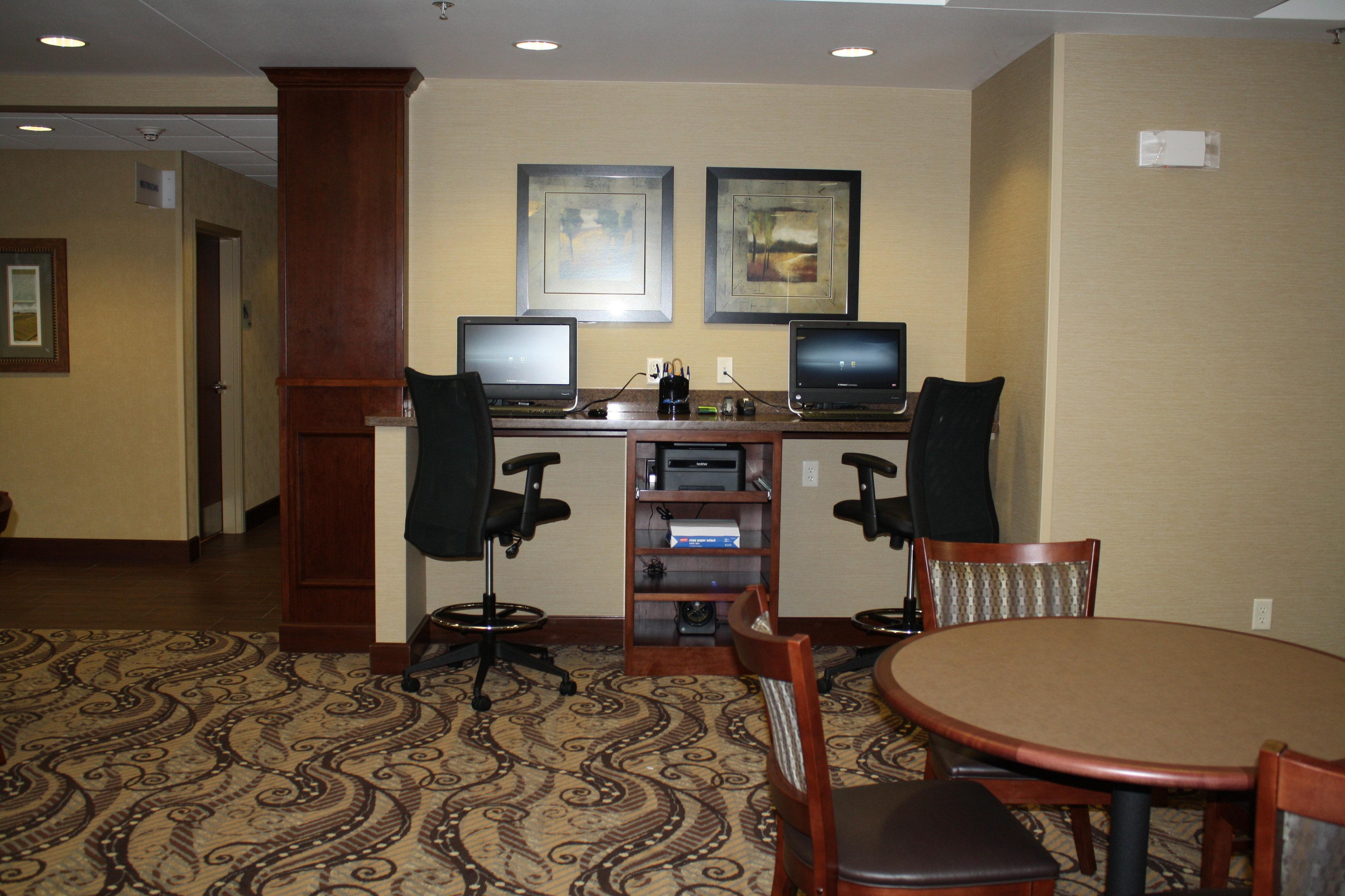 Holiday Inn Express & Suites Sioux Falls Southwest By Ihg Konforlar fotoğraf